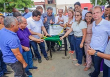 Inauguração de asfalto nas ruas de São Lourenço do PI (Foto: Gabriel Paulino)