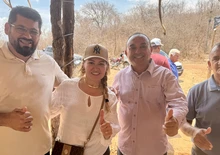 Assinatura da ordem de serviço (Foto: João Lucas Carvalho)