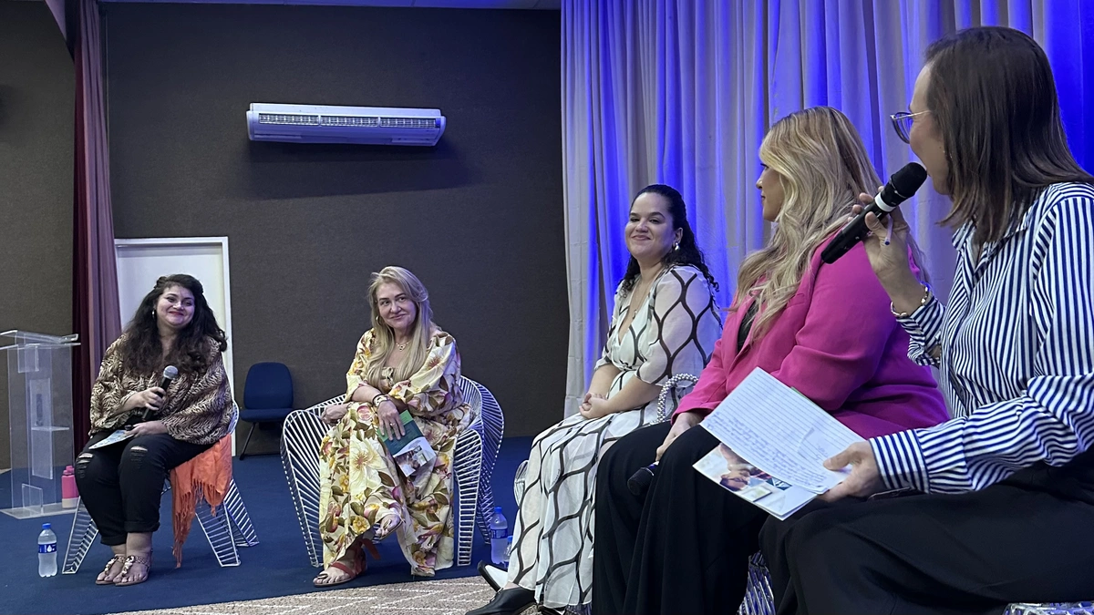 Mais Fashion debate sobre corpo gordo e direitos