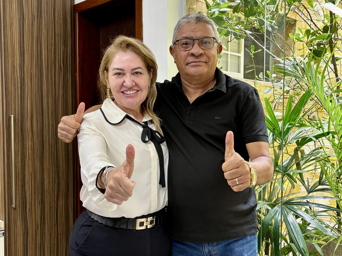 Com o prefeito de Manoel Emídio, Orlando Crispim