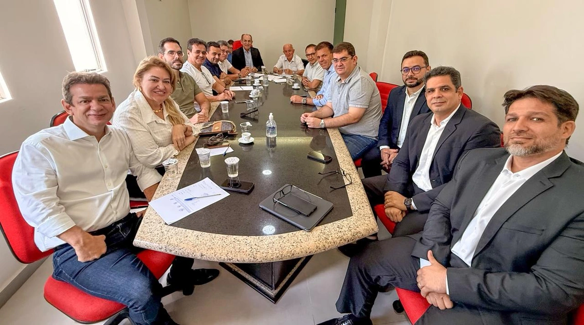 Encontro entre lideranças do PSD e MDB