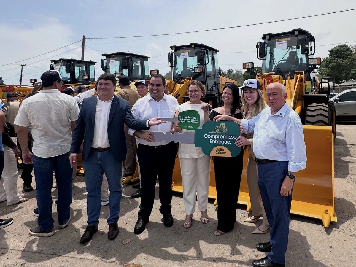 Entrega de máquinas do Promaq