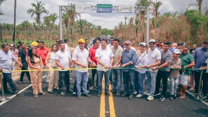 Inauguração da pavimentação asfáltica na PI-353 (Foto: Ascom)
