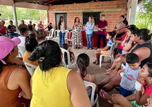 Anuncio de quadra esportiva e academia popular em comunidade de José de Freitas (Foto: Isabel Ribeiro)