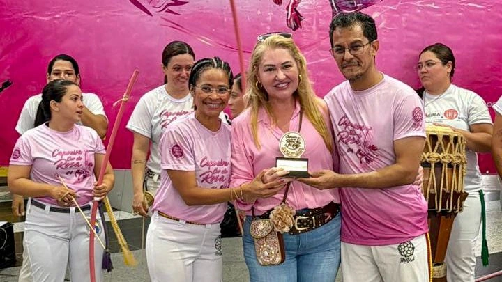 Capoeira Cor-de-Rosa