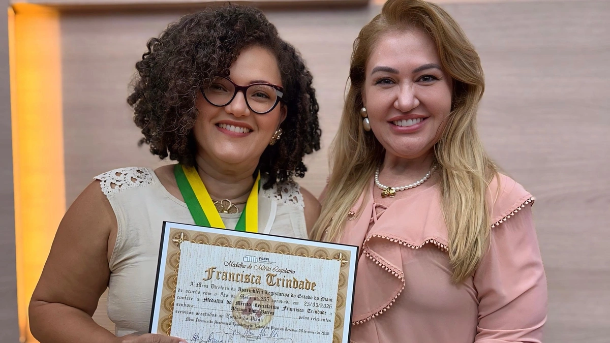 Sessão solene em alusão ao Dia Internacional da Mulher