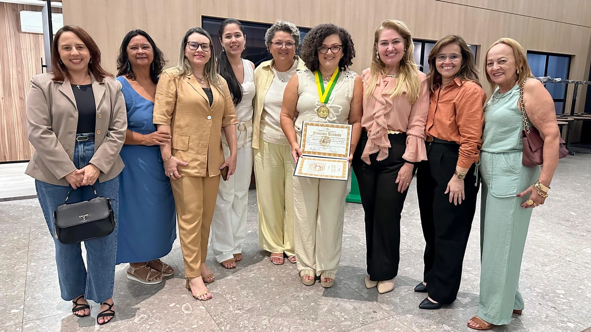 Sessão solene em alusão ao Dia Internacional da Mulher
