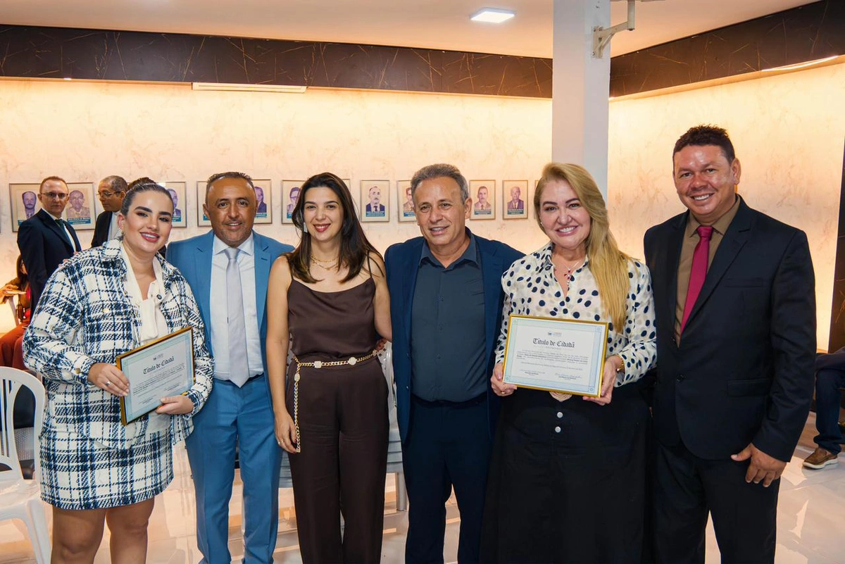 Simone Pereira recebe Título de Cidadã Inhumense