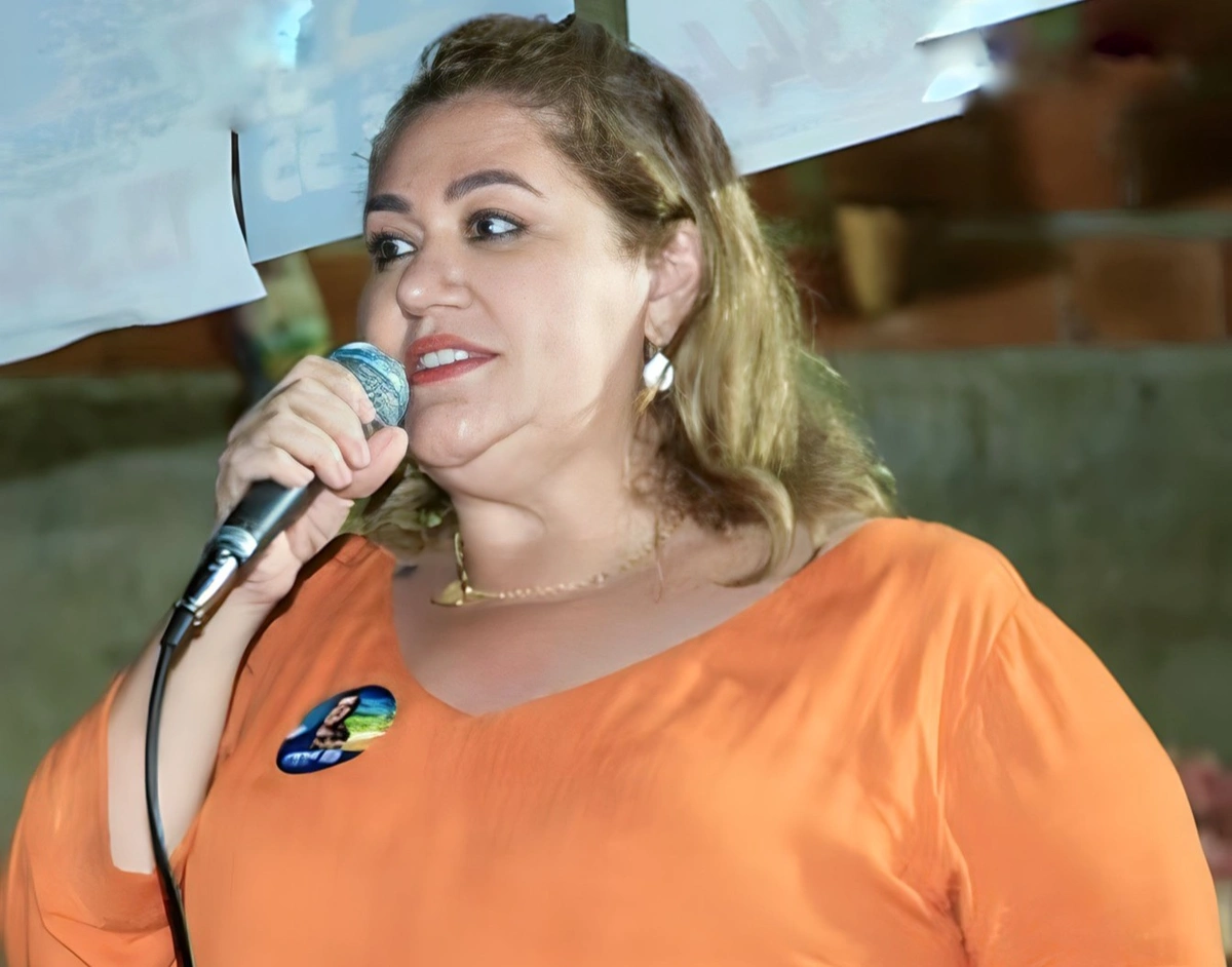 Deputada Simone